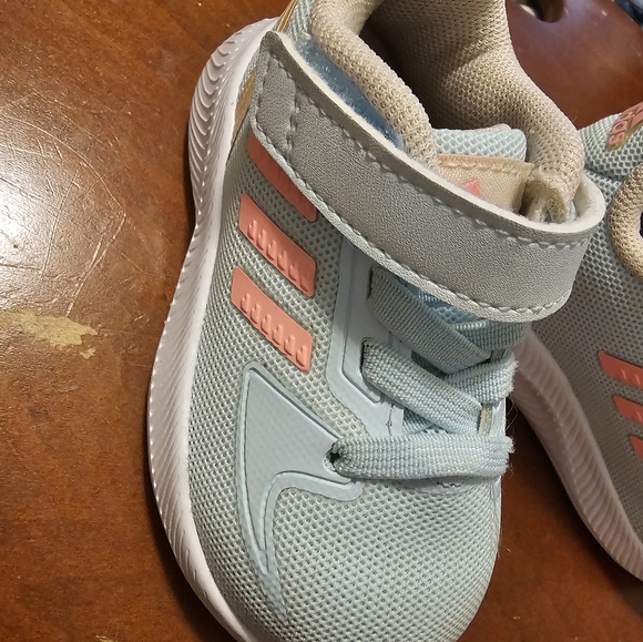 Adidas sneakers 4k, baby size - Picture 2 of 7